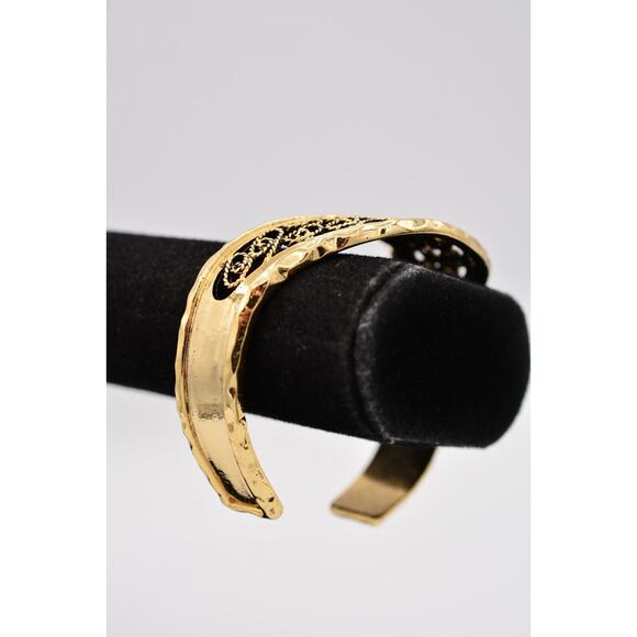 BCBGeneration Cuff Bangle Bracelet Antiqued Gold Filigree Design Chunky BinAW - Picture 4 of 12